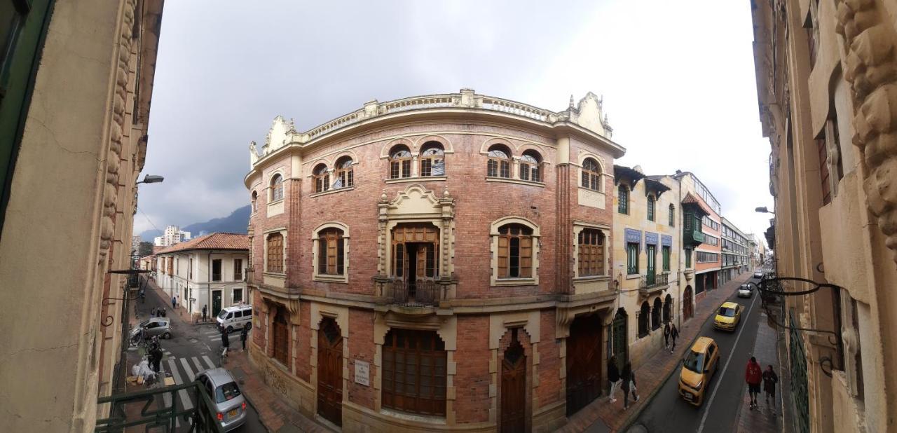 Hostal R10 Богота Экстерьер фото